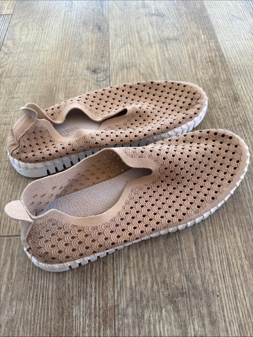 Ilse Jacobsen Tan Slip-On Sneakers